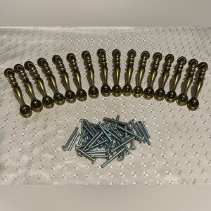 Set of 16 Amerock Curved Cabinet Pull 4 5/8” L 3” C-C Patent D326,993 Brass